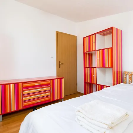 Vidaa Apartment *