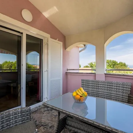 Vidaa * מאלינסקה